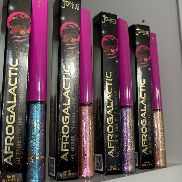Juvia’s Place STAR GIRL Liquid Eyeliner - Afrogalatic Collection - Picture 7 of 8